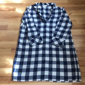 Vineyard Vines Blue And White gingham Ruffle Collar dress size 8 100% cotton